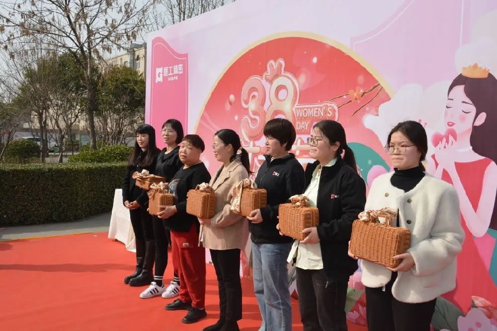 恒工靚麗女神節(jié)，巾幗半邊天